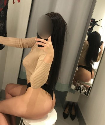 Приятная и обаятельная милашка приглашает на чашечку кофе в уютную обстановку. А что будет дальше, зависит только от тебя... 6274, 24 года